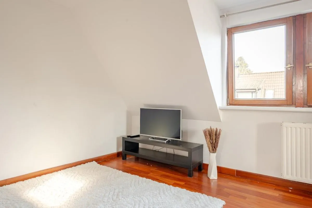 Apartment Familien Oase Mit Jacuzzi Und Garten Hamburg Germany